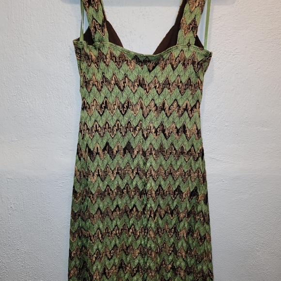 Green/Gold dress - Picture 2 of 2